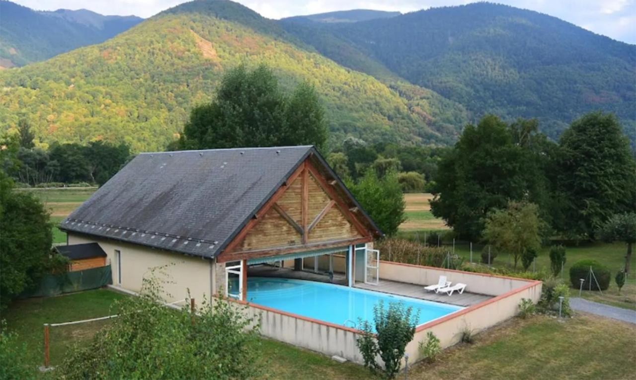 Le 102, T3 Pour 5 Personnes, Vue Montagne, Classe 2 Etoiles Nf, Parking, Piscine En Ete Bagnères-de-Luchon Exteriér fotografie